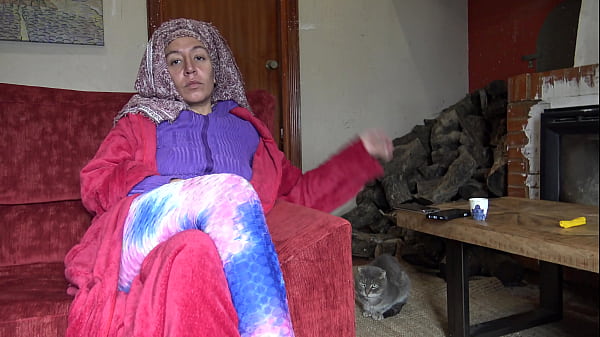 turkish muslim wife lets british stepson cum in her mouth